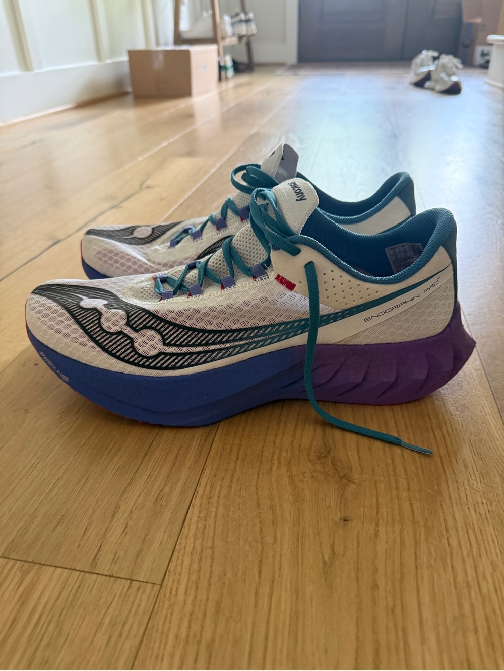 Saucony Endorphin Pro 4 Men’s 13 - White Teal Purple Lightweight Running Shoes - Picture 1 of 6